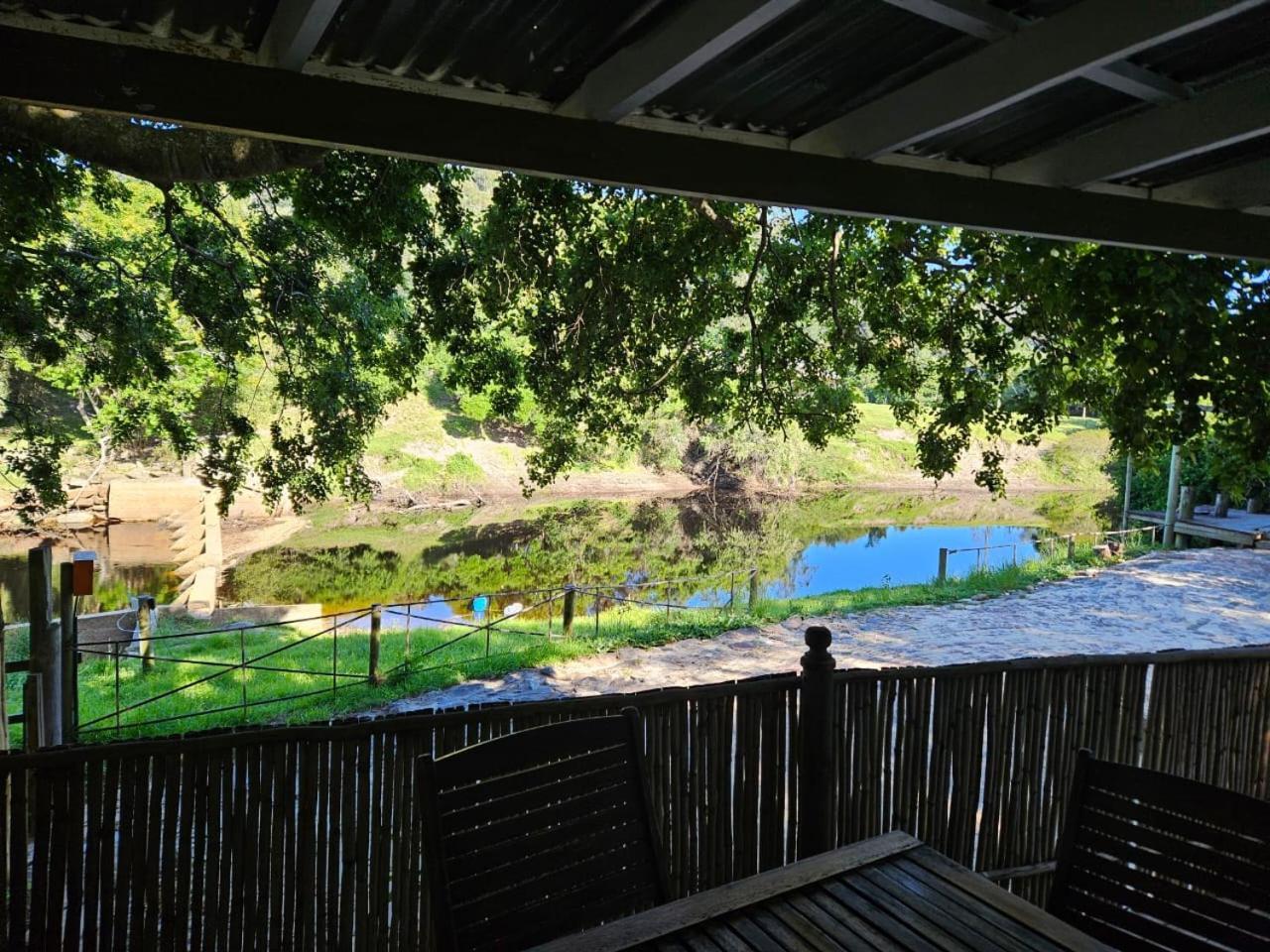The Riverdeck Accommodation And Backpackers 克尼斯纳 外观 照片
