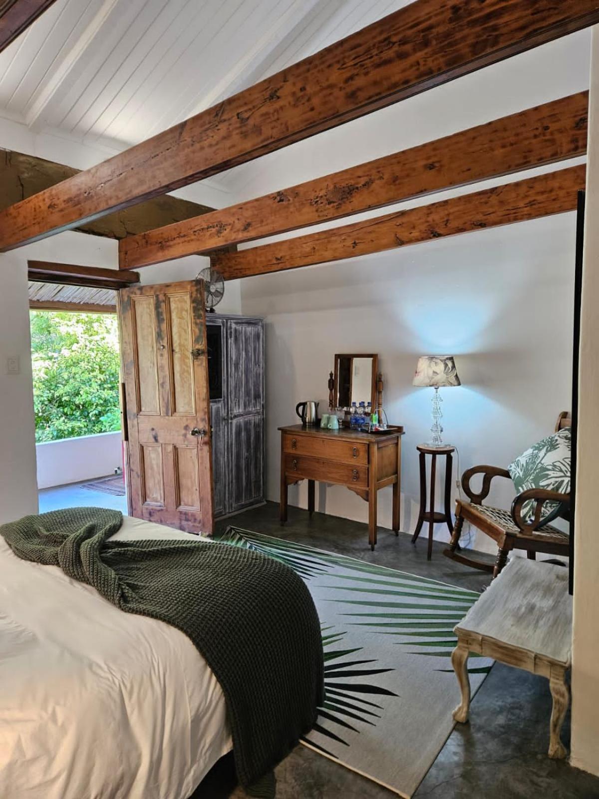 The Riverdeck Accommodation And Backpackers 克尼斯纳 外观 照片