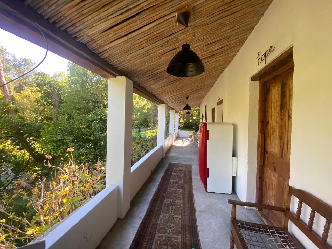 The Riverdeck Accommodation And Backpackers 克尼斯纳 外观 照片