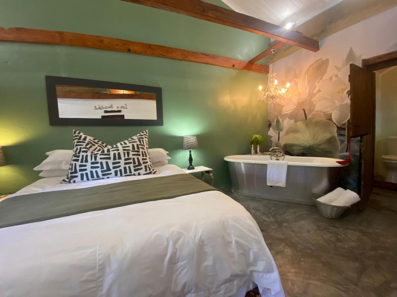 The Riverdeck Accommodation And Backpackers 克尼斯纳 外观 照片