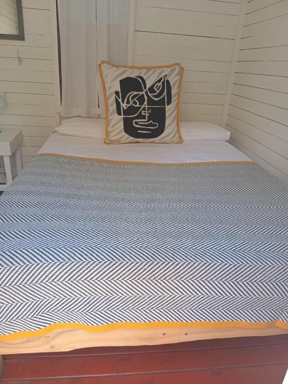 The Riverdeck Accommodation And Backpackers 克尼斯纳 外观 照片
