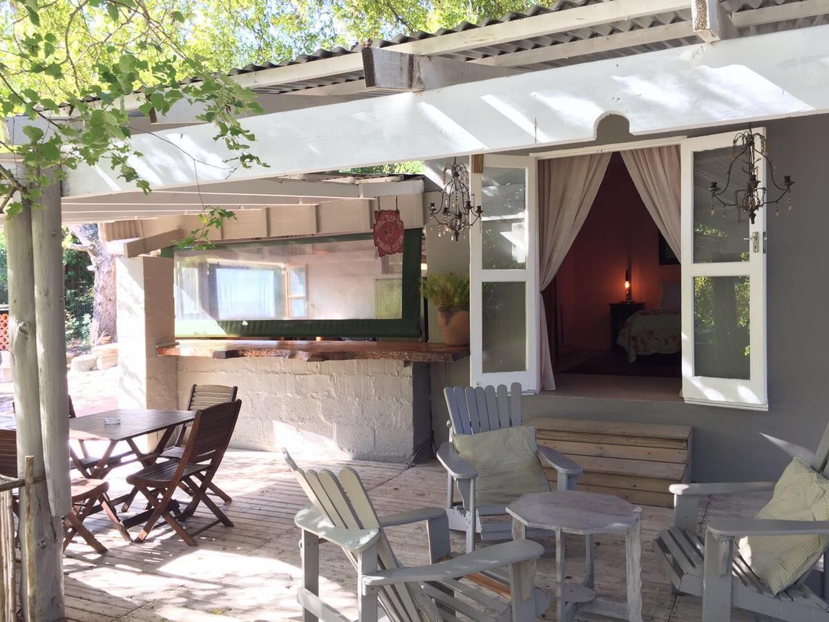 The Riverdeck Accommodation And Backpackers 克尼斯纳 外观 照片